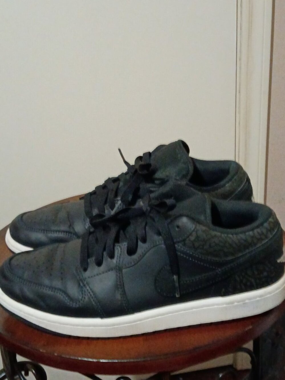 Men's Air Jordan 1 SE Low - Black Elephant FB9907-001 - Size 9.5 - Picture 8 of 15